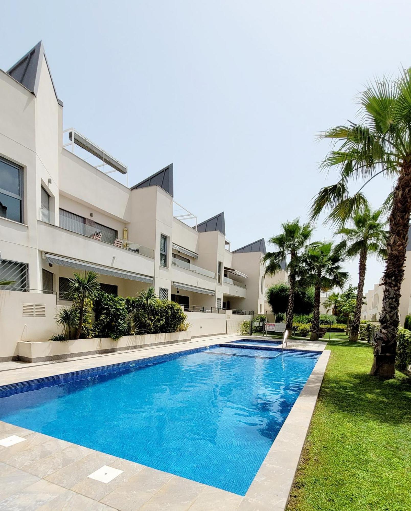 Ferienwohnung Pmt01 - Modern, Luxury With Heated Pool Torrevieja Exterior foto